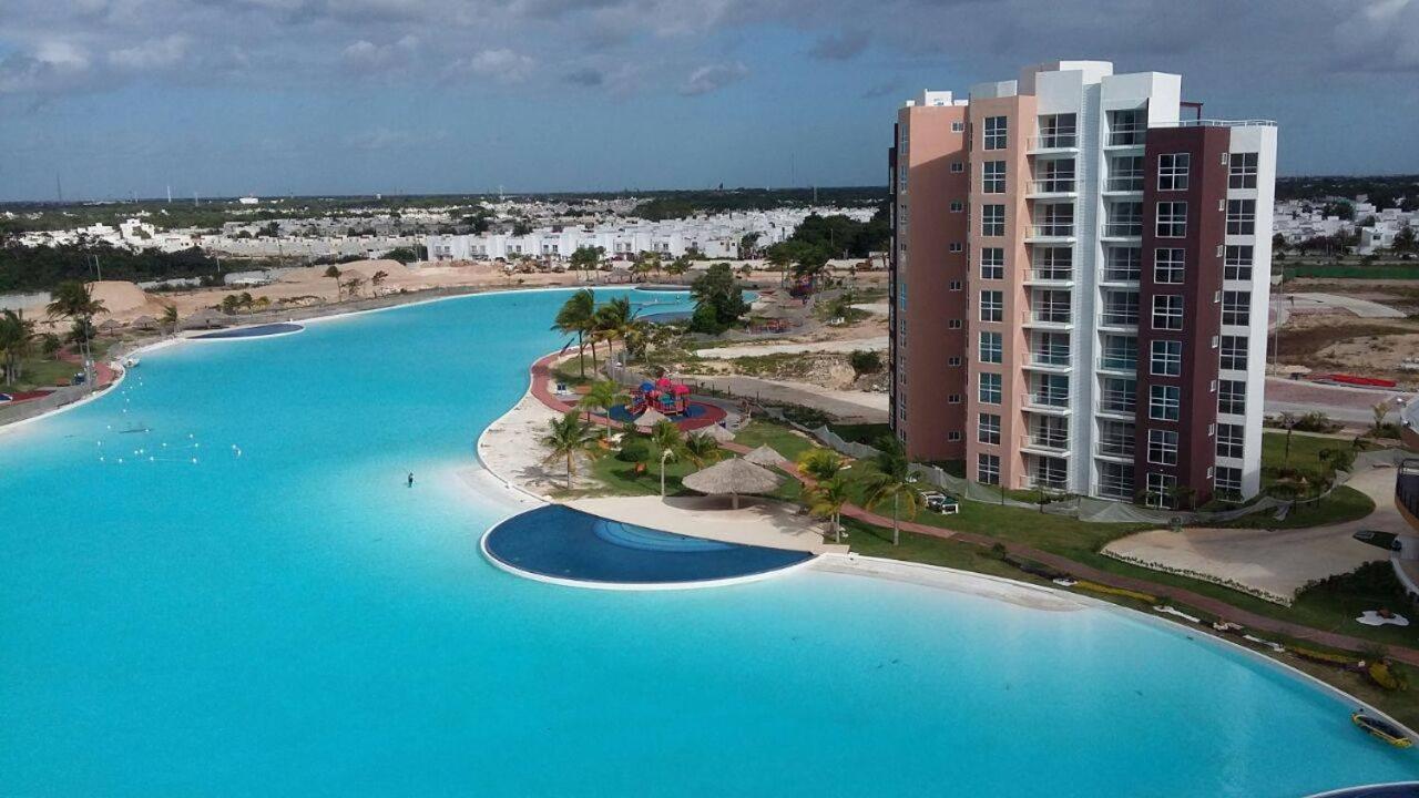 Departamento En Cancun Con 7 Albercas Tipo Playa Y Laguna ภายนอก รูปภาพ